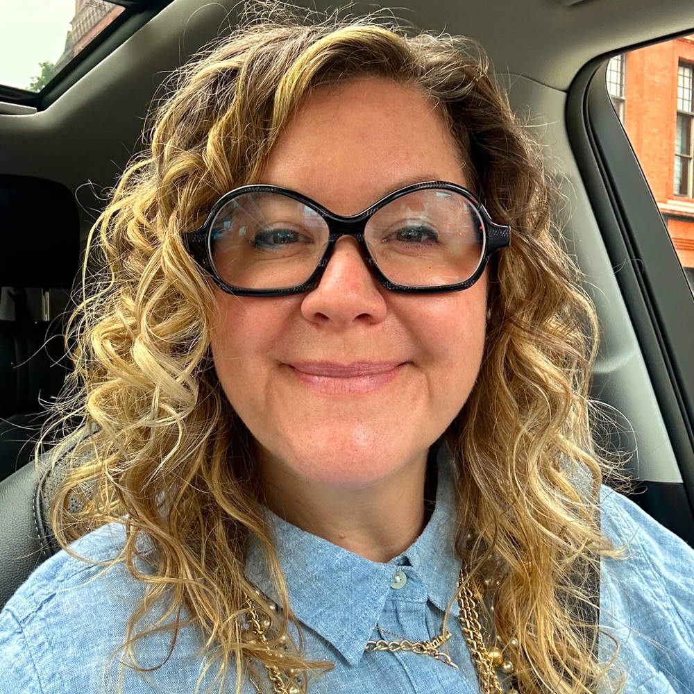Meet your Posher, Ariana